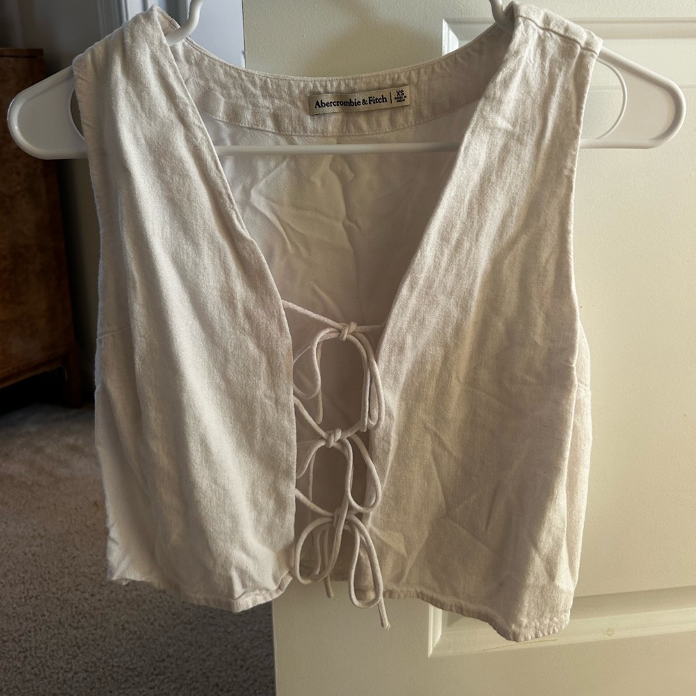 Abercrombie & Fitch Cream Lace-Up Crop Top